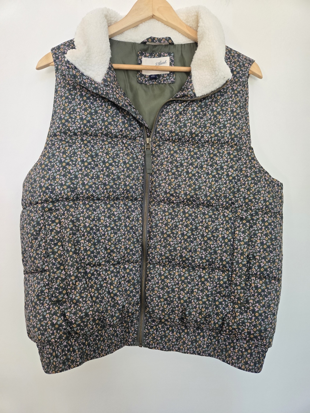 Universal Thread Olive Green Quilted Vest with Floral Trim